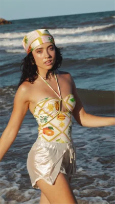 Short Tropical Chic Golden